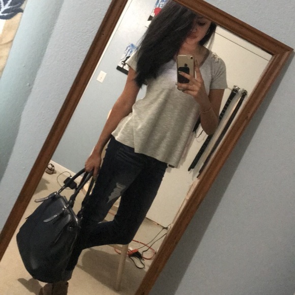 Welcome To My Closet! - Picture 3 of 4